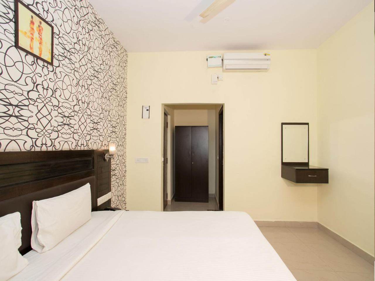 Oyo 10378 Hotel Hibiscus Mayflower Bengaluru Zewnętrze zdjęcie