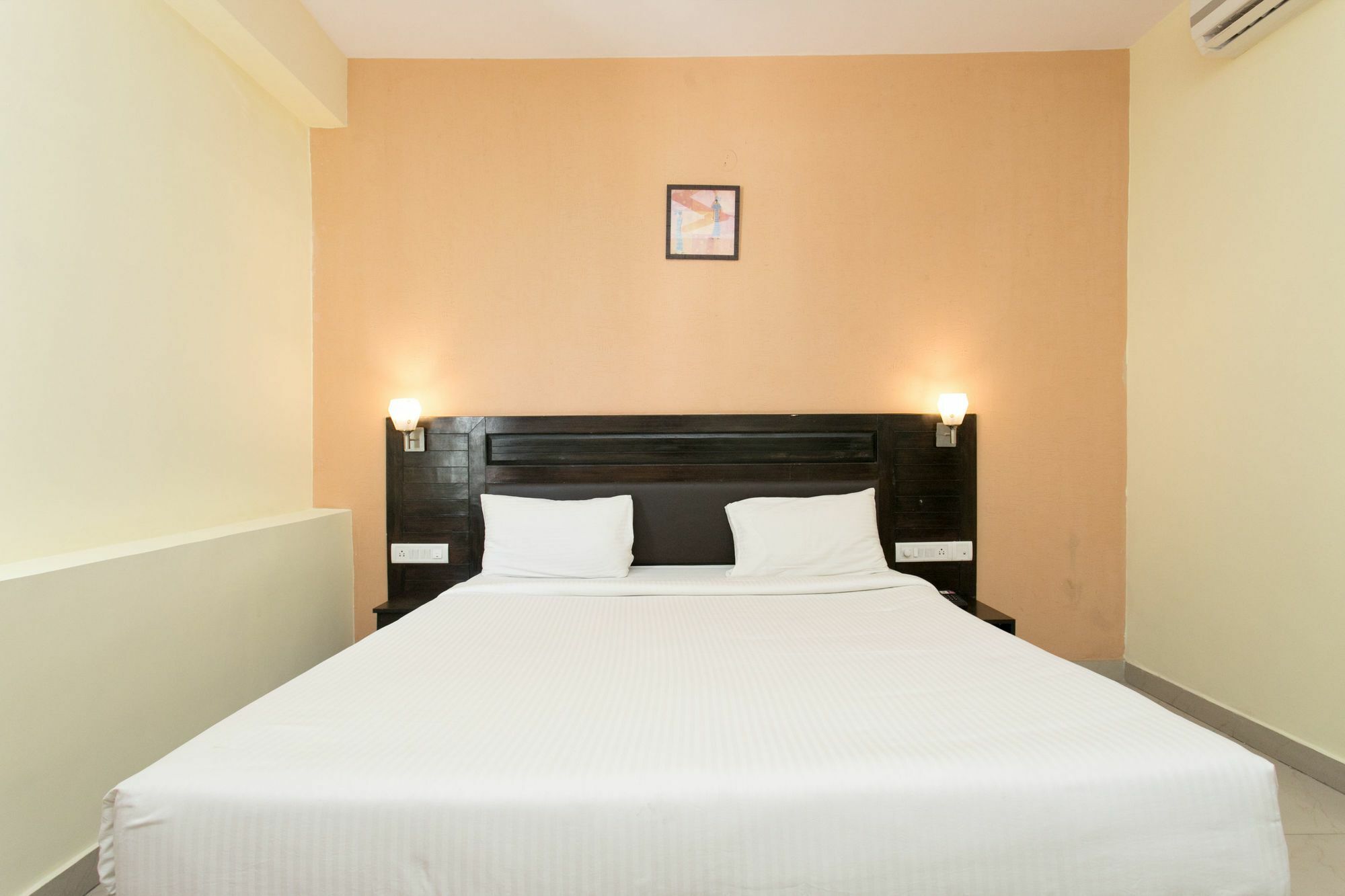 Oyo 10378 Hotel Hibiscus Mayflower Bengaluru Zewnętrze zdjęcie