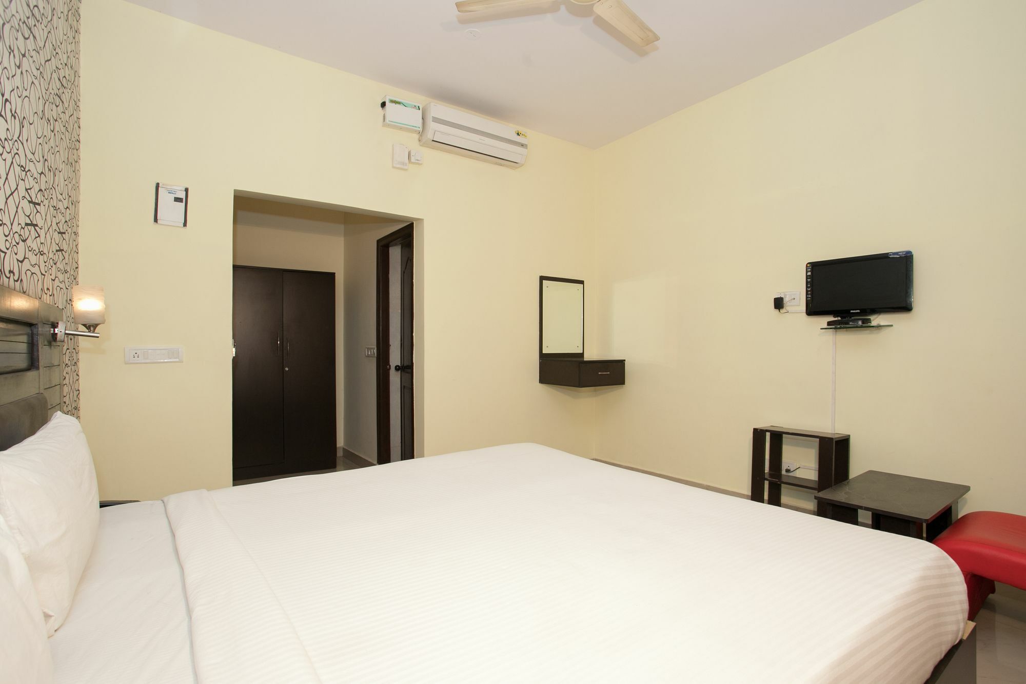 Oyo 10378 Hotel Hibiscus Mayflower Bengaluru Zewnętrze zdjęcie